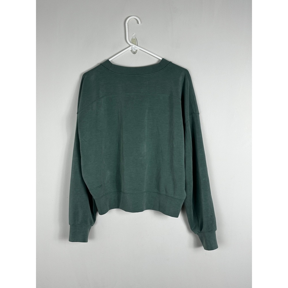 Lululemon Softstreme Perfectly Oversized Cropped Crew Forrest Crew Womens Sz 10 - Picture 16 of 16